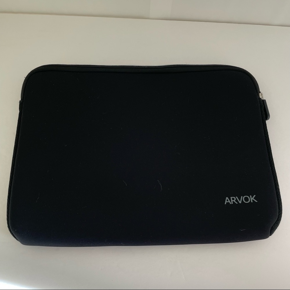 Foam Black Zippered Laptop Case by ARVOK